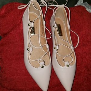 Halogen flats- never worn